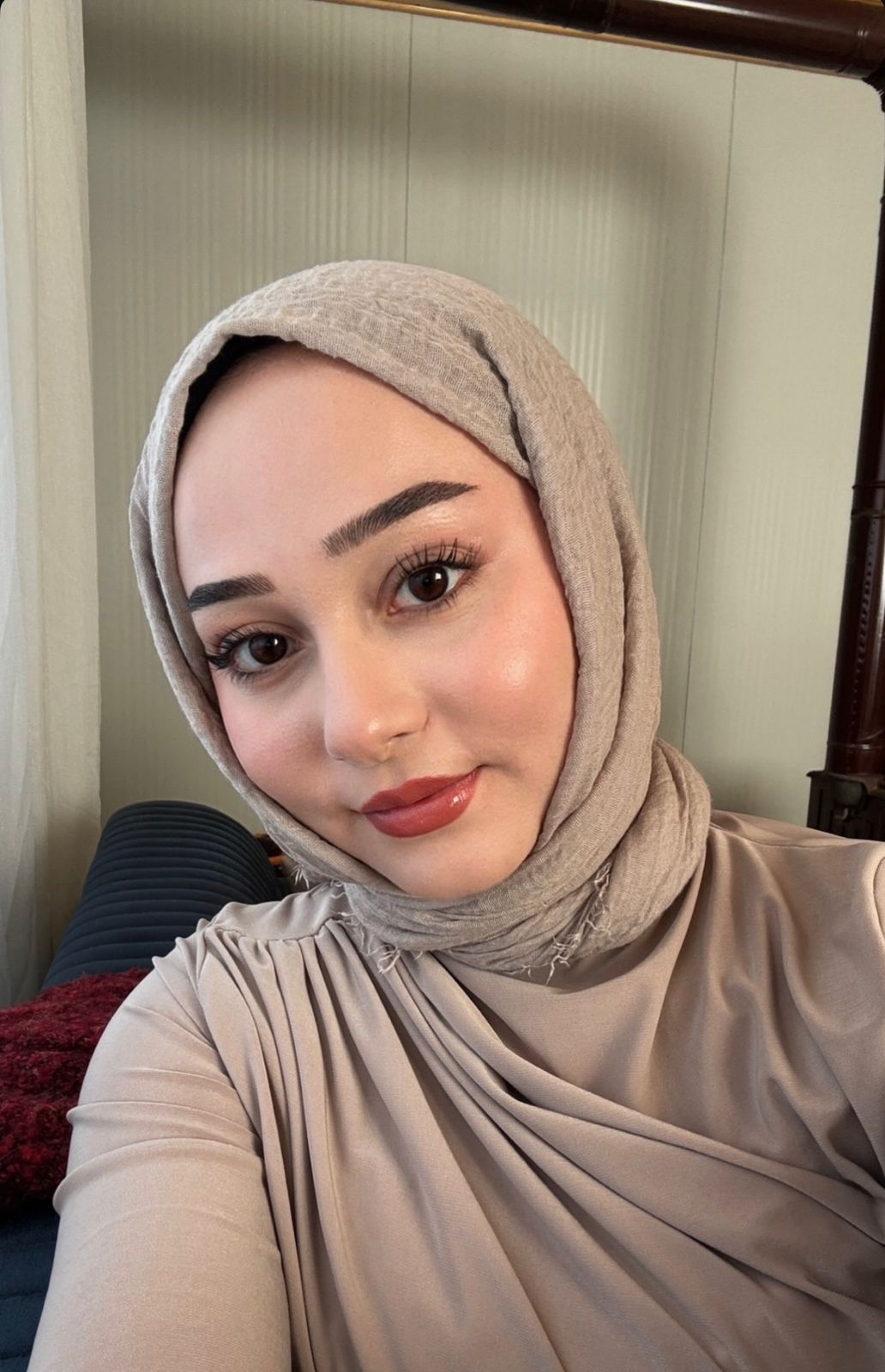 Geçit Liseli Bayan Escort Bayan Reyhan