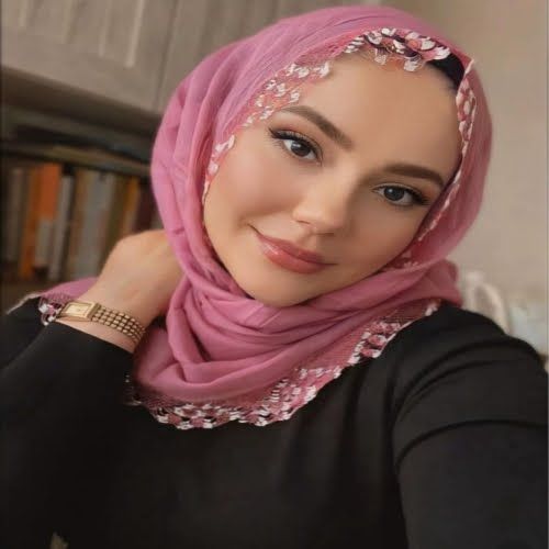 Elmalı Tatlı Dilli Bayan Escort Amina